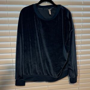 Velvet Crew Neck Sweater - Black